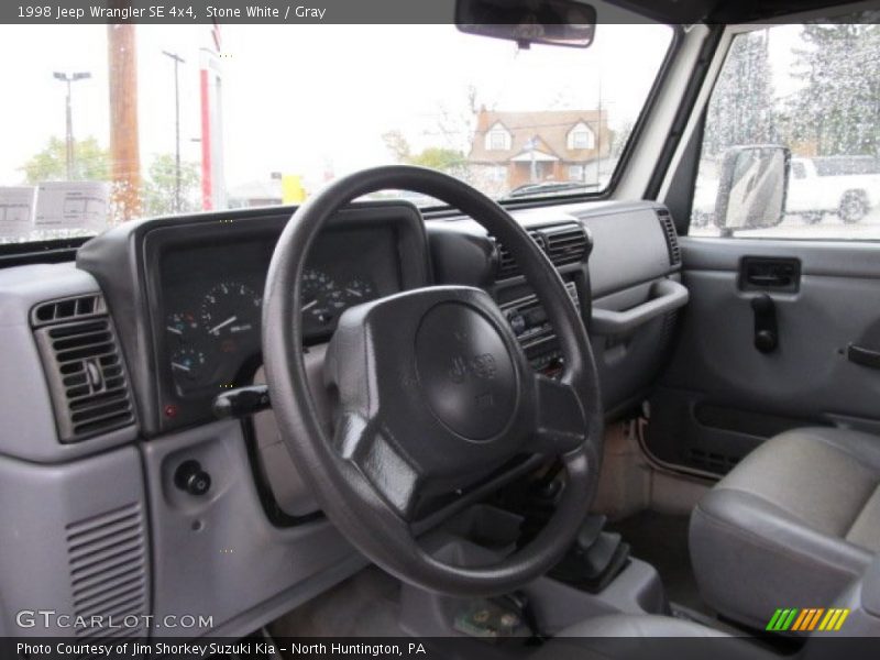 Stone White / Gray 1998 Jeep Wrangler SE 4x4