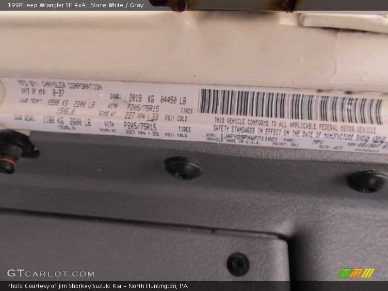 Stone White / Gray 1998 Jeep Wrangler SE 4x4
