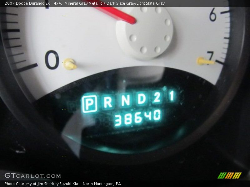 Mineral Gray Metallic / Dark Slate Gray/Light Slate Gray 2007 Dodge Durango SXT 4x4