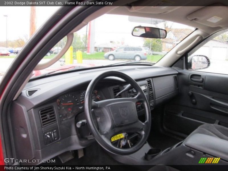 Flame Red / Dark Slate Gray 2002 Dodge Dakota SXT Club Cab