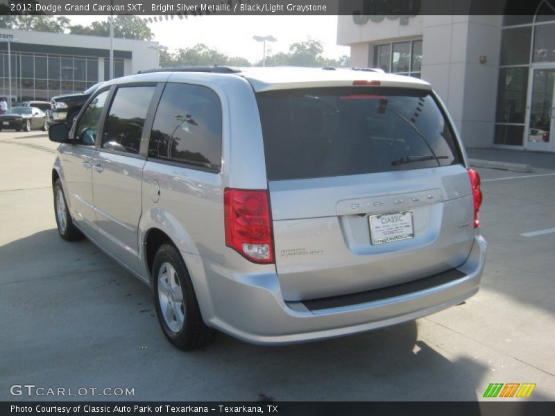 Bright Silver Metallic / Black/Light Graystone 2012 Dodge Grand Caravan SXT