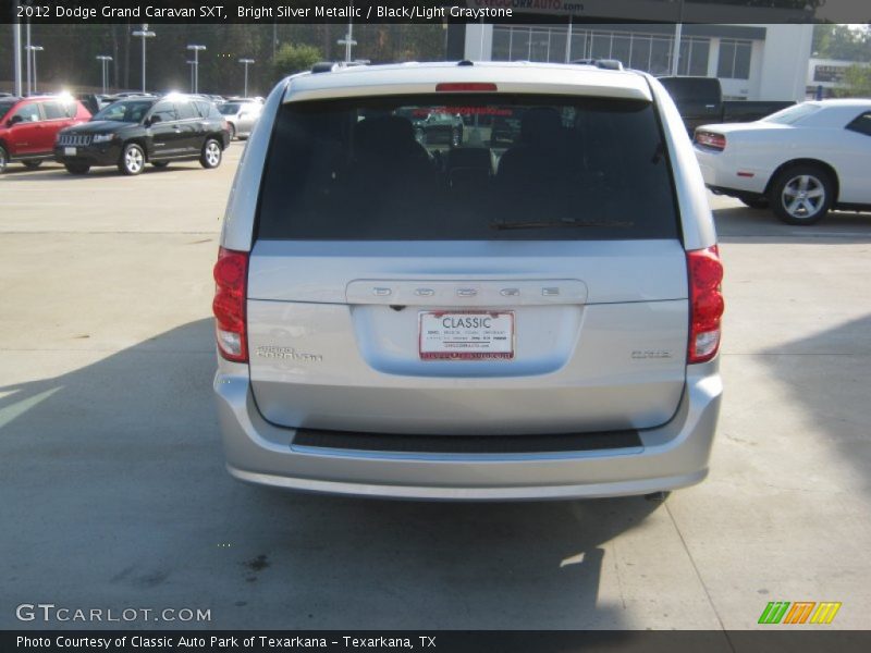 Bright Silver Metallic / Black/Light Graystone 2012 Dodge Grand Caravan SXT