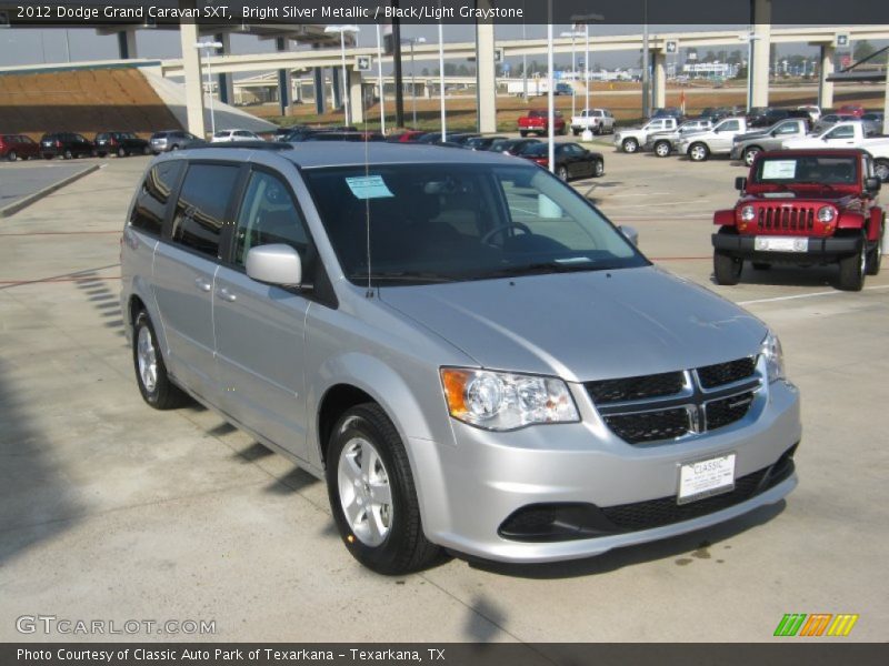 Bright Silver Metallic / Black/Light Graystone 2012 Dodge Grand Caravan SXT
