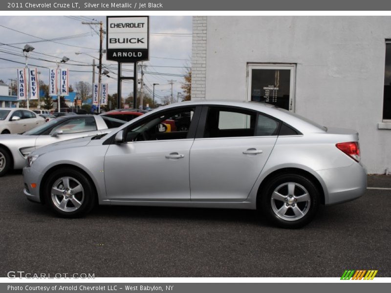 Silver Ice Metallic / Jet Black 2011 Chevrolet Cruze LT