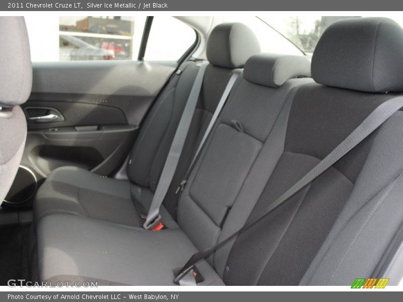 Silver Ice Metallic / Jet Black 2011 Chevrolet Cruze LT
