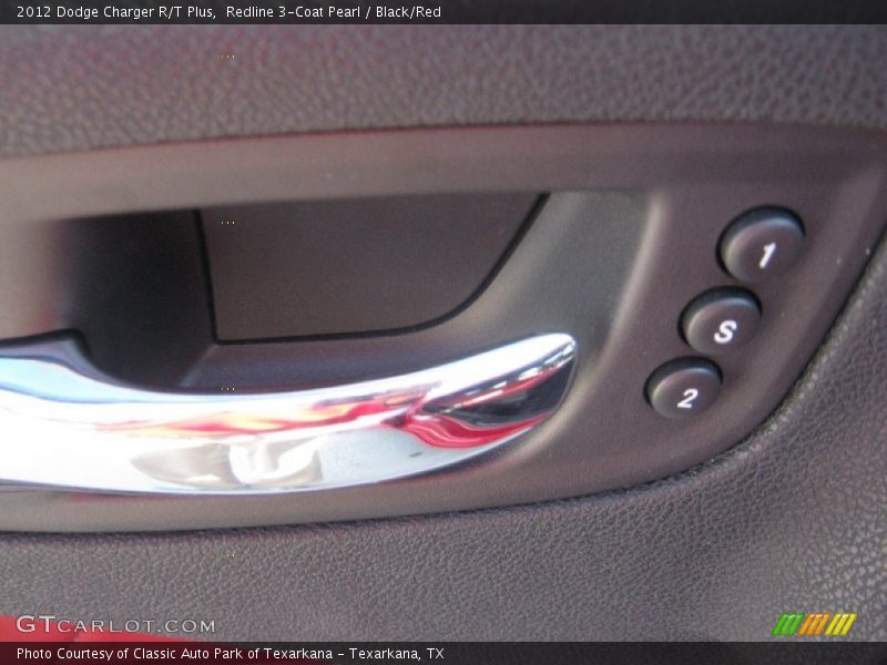 Redline 3-Coat Pearl / Black/Red 2012 Dodge Charger R/T Plus