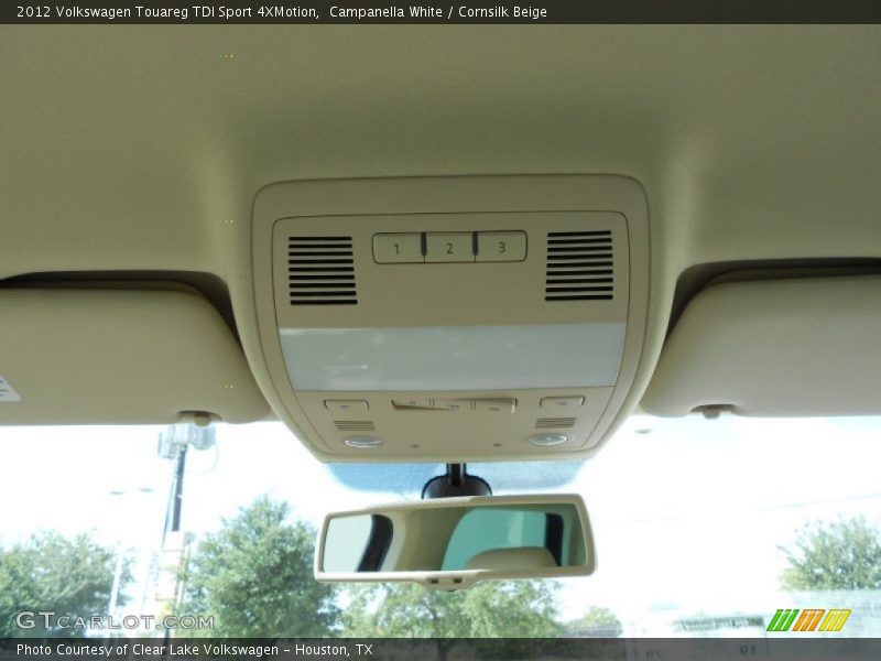 Campanella White / Cornsilk Beige 2012 Volkswagen Touareg TDI Sport 4XMotion