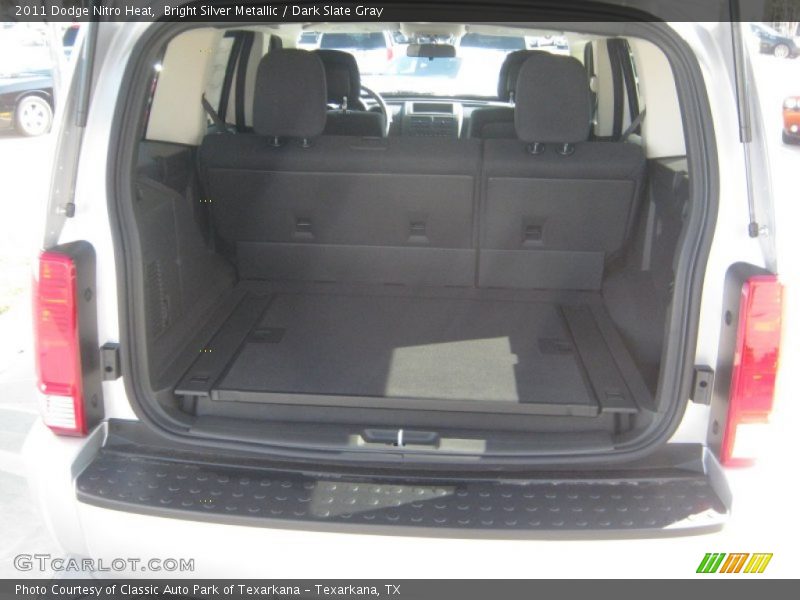 Bright Silver Metallic / Dark Slate Gray 2011 Dodge Nitro Heat