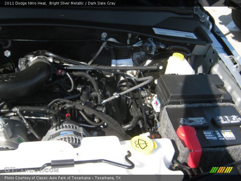 Bright Silver Metallic / Dark Slate Gray 2011 Dodge Nitro Heat