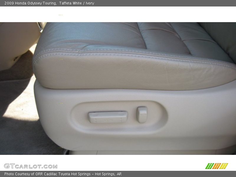 Taffeta White / Ivory 2009 Honda Odyssey Touring