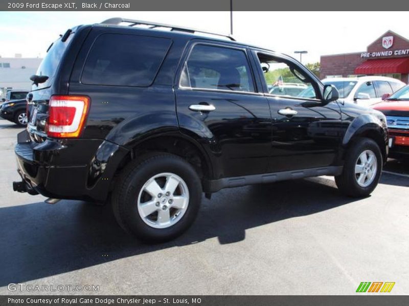 Black / Charcoal 2009 Ford Escape XLT