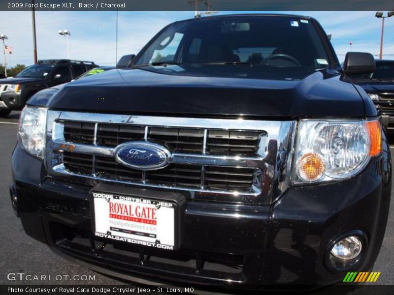 Black / Charcoal 2009 Ford Escape XLT