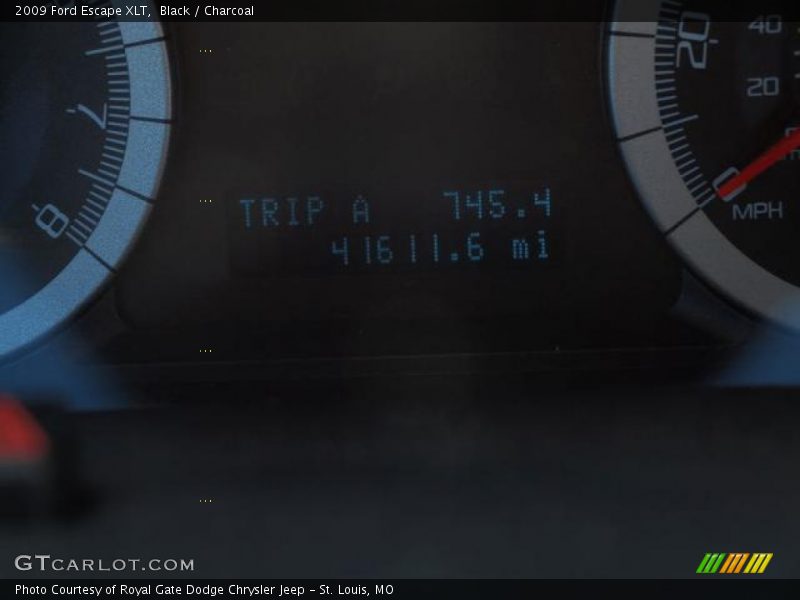 Black / Charcoal 2009 Ford Escape XLT