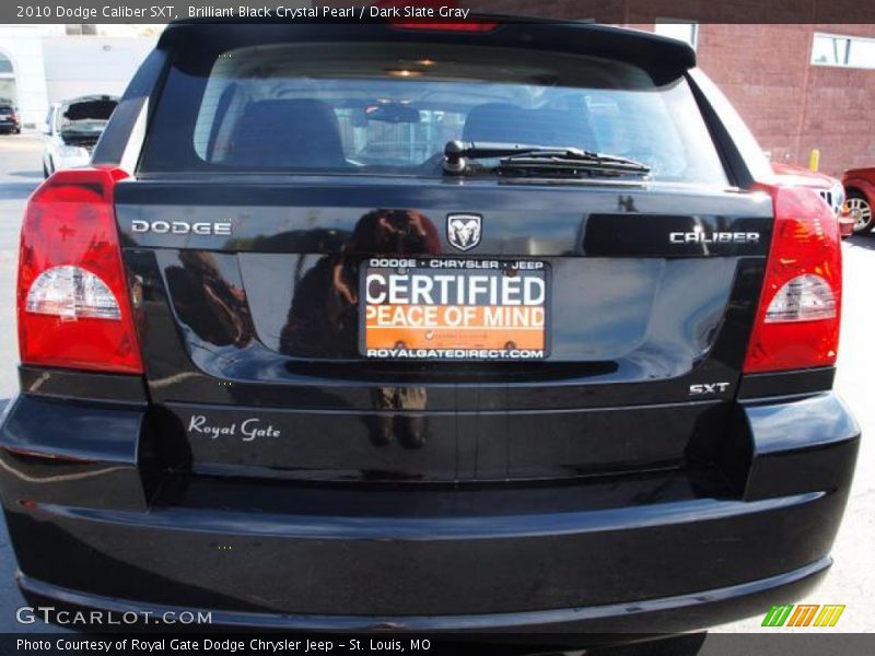 Brilliant Black Crystal Pearl / Dark Slate Gray 2010 Dodge Caliber SXT