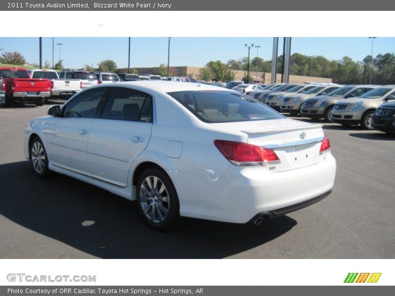 Blizzard White Pearl / Ivory 2011 Toyota Avalon Limited