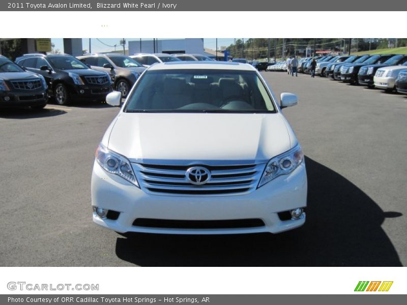 Blizzard White Pearl / Ivory 2011 Toyota Avalon Limited