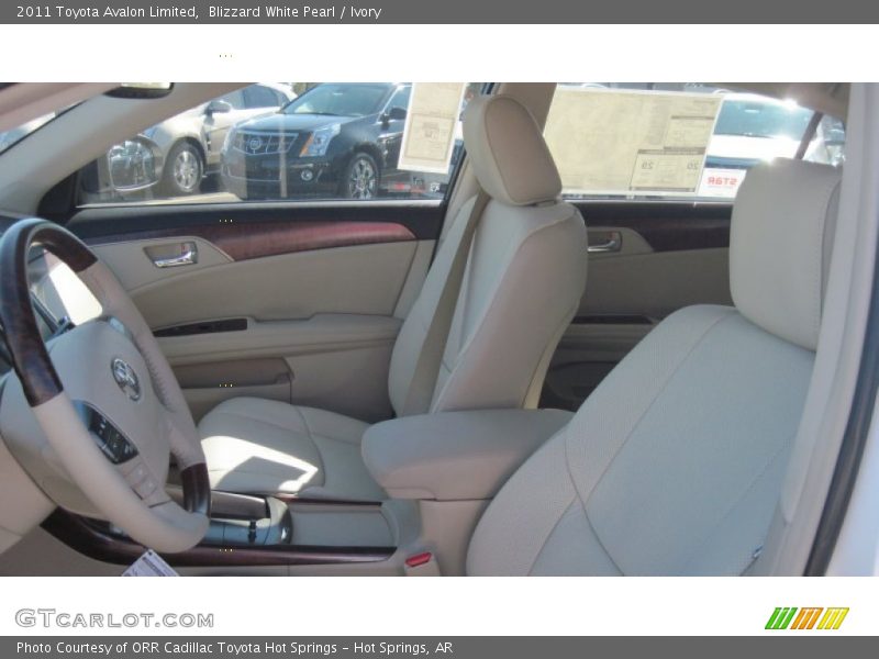 Blizzard White Pearl / Ivory 2011 Toyota Avalon Limited