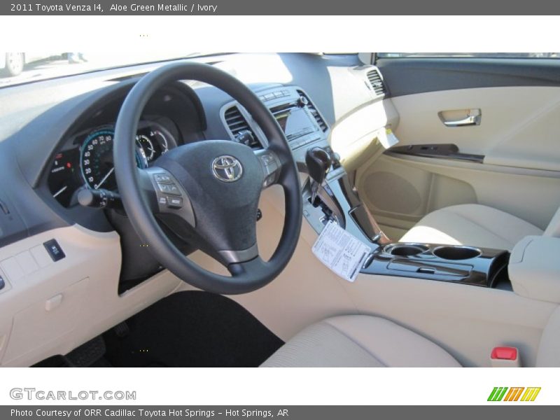 Aloe Green Metallic / Ivory 2011 Toyota Venza I4