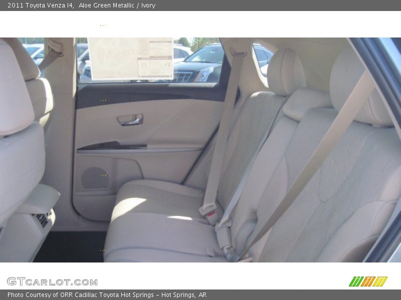 Aloe Green Metallic / Ivory 2011 Toyota Venza I4