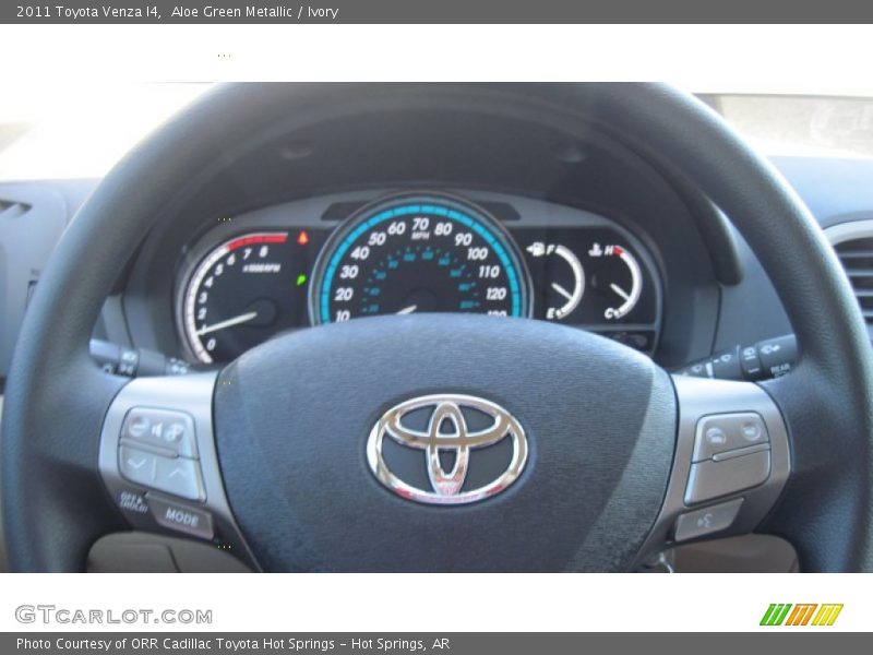 Aloe Green Metallic / Ivory 2011 Toyota Venza I4