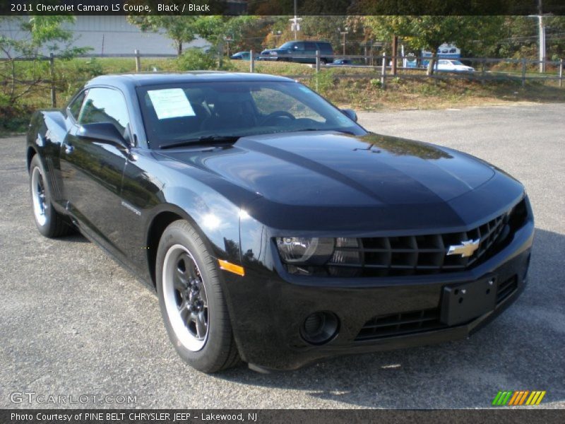 Front 3/4 View of 2011 Camaro LS Coupe