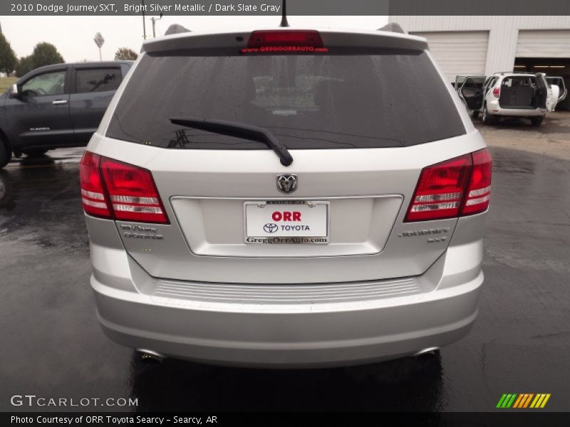 Bright Silver Metallic / Dark Slate Gray 2010 Dodge Journey SXT
