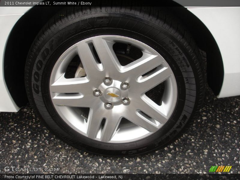 Summit White / Ebony 2011 Chevrolet Impala LT