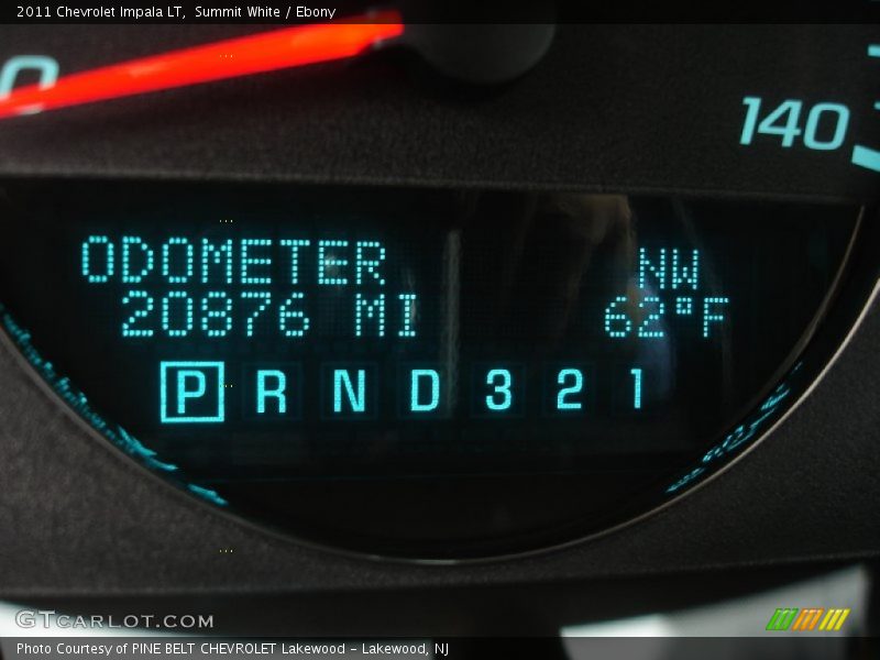 Summit White / Ebony 2011 Chevrolet Impala LT