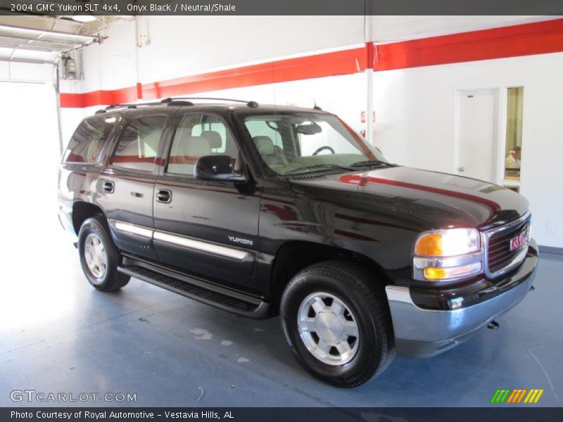 Onyx Black / Neutral/Shale 2004 GMC Yukon SLT 4x4