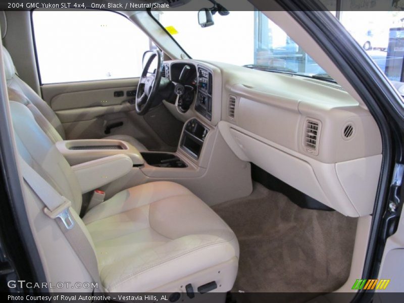 Onyx Black / Neutral/Shale 2004 GMC Yukon SLT 4x4