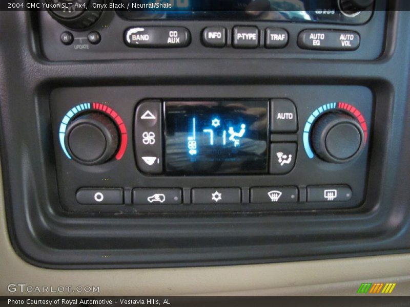 Onyx Black / Neutral/Shale 2004 GMC Yukon SLT 4x4