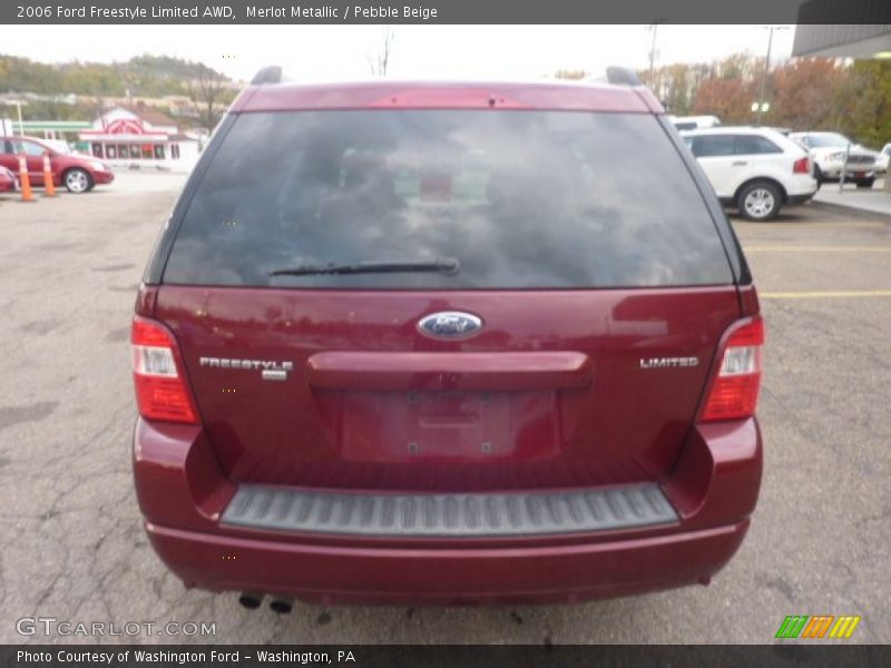 Merlot Metallic / Pebble Beige 2006 Ford Freestyle Limited AWD