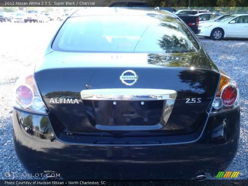 Super Black / Charcoal 2012 Nissan Altima 2.5 S