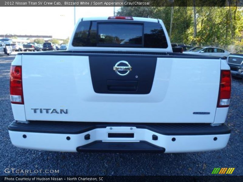Blizzard White / Sport Apperance Gray/Charcoal 2012 Nissan Titan SV Crew Cab