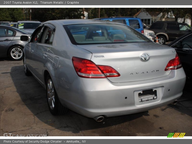 Titanium Metallic / Graphite 2007 Toyota Avalon XLS