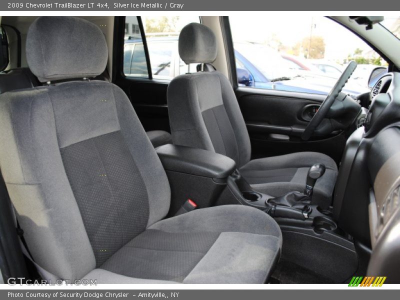 Silver Ice Metallic / Gray 2009 Chevrolet TrailBlazer LT 4x4