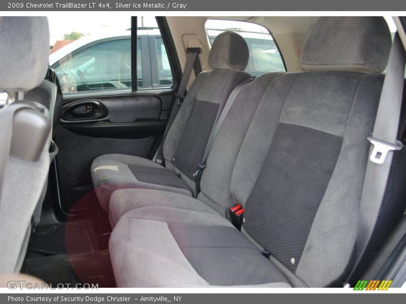 Silver Ice Metallic / Gray 2009 Chevrolet TrailBlazer LT 4x4