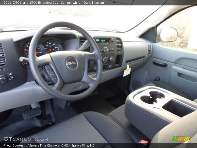 Dashboard of 2011 Sierra 1500 Extended Cab