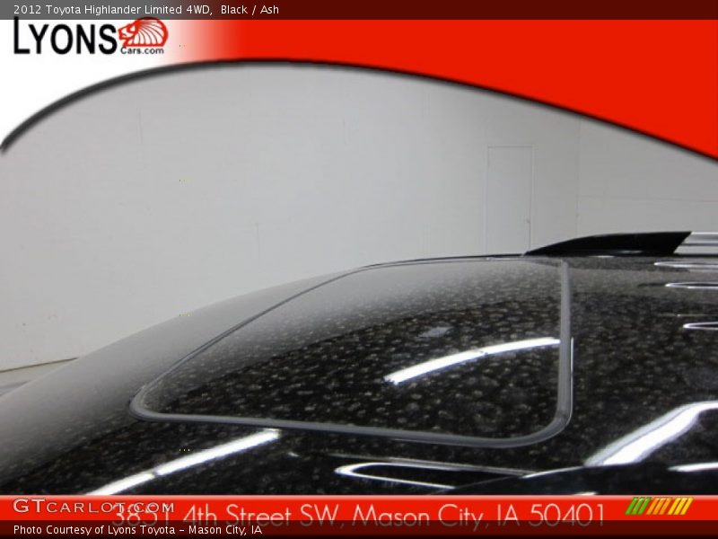 Black / Ash 2012 Toyota Highlander Limited 4WD