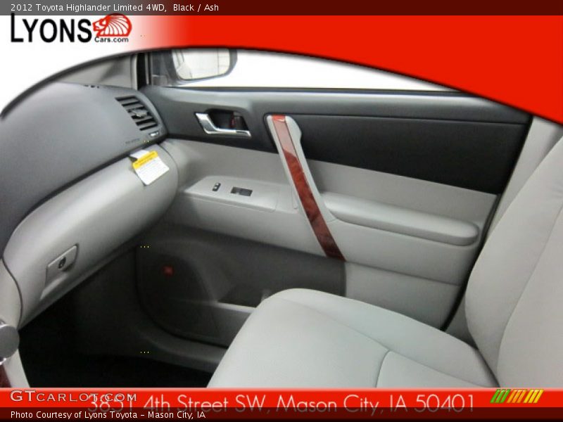 Black / Ash 2012 Toyota Highlander Limited 4WD
