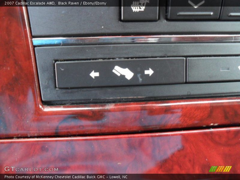 Black Raven / Ebony/Ebony 2007 Cadillac Escalade AWD