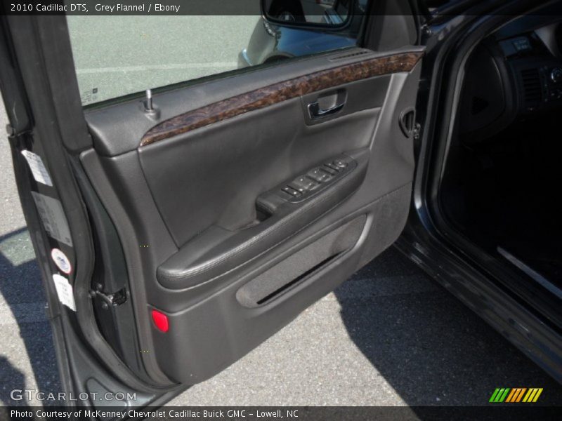 Grey Flannel / Ebony 2010 Cadillac DTS