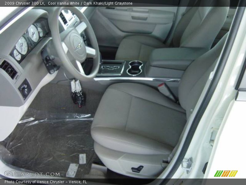 Cool Vanilla White / Dark Khaki/Light Graystone 2009 Chrysler 300 LX