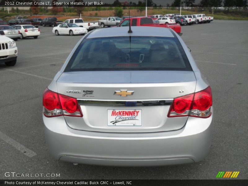 Silver Ice Metallic / Jet Black 2012 Chevrolet Cruze LT