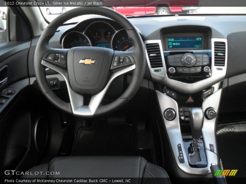 Dashboard of 2012 Cruze LT