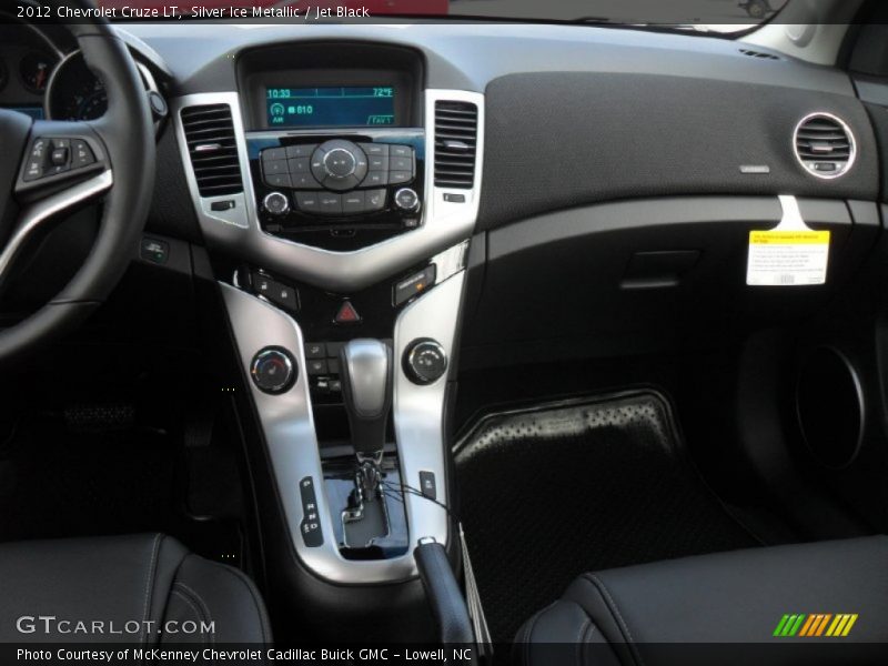 Silver Ice Metallic / Jet Black 2012 Chevrolet Cruze LT
