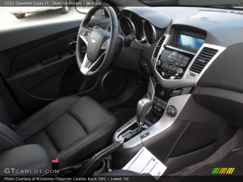 Silver Ice Metallic / Jet Black 2012 Chevrolet Cruze LT