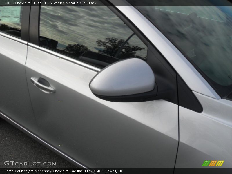 Silver Ice Metallic / Jet Black 2012 Chevrolet Cruze LT