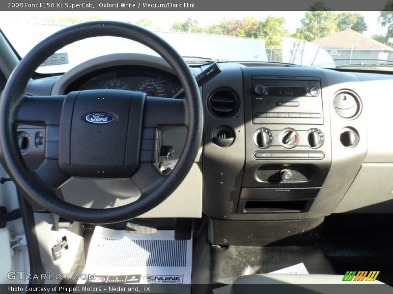 Dashboard of 2008 F150 XL SuperCab