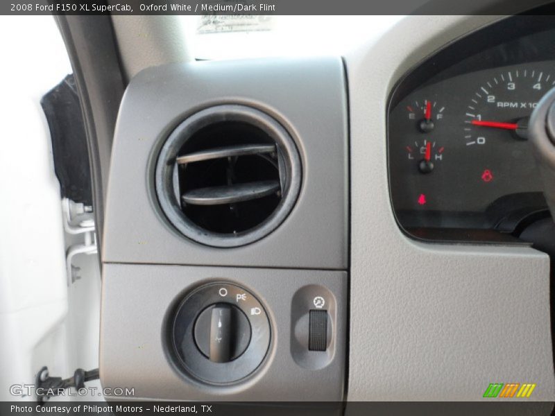Controls of 2008 F150 XL SuperCab